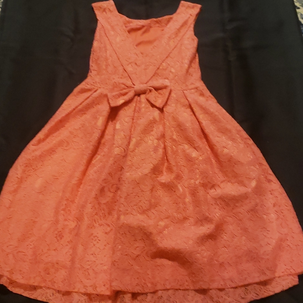 Dress - Picture 2 of 5